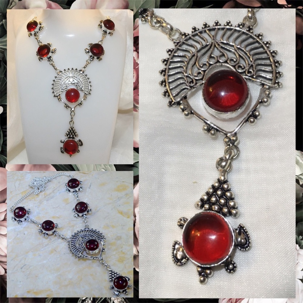 Natural Garnet Gemstone BIB Statement Necklace